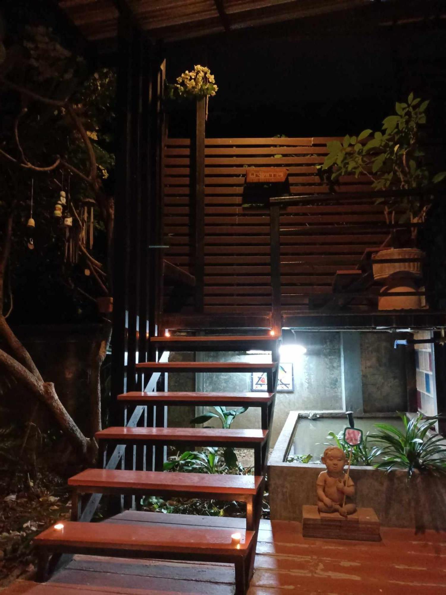 Hotel Chez Pom Chiang Mai Exterior foto